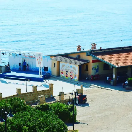 La Darsena Isola Di Capo Rizzuto